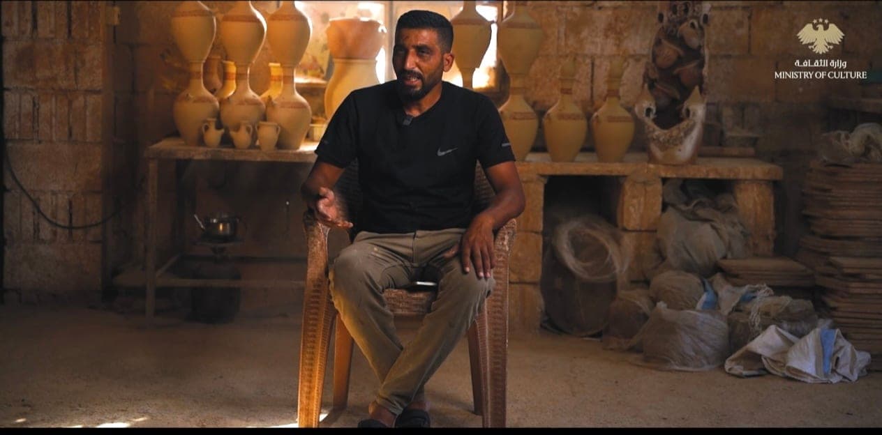 حكاية فخار من أرمناز.. حرفةٌ تتوارثها الأجيال 