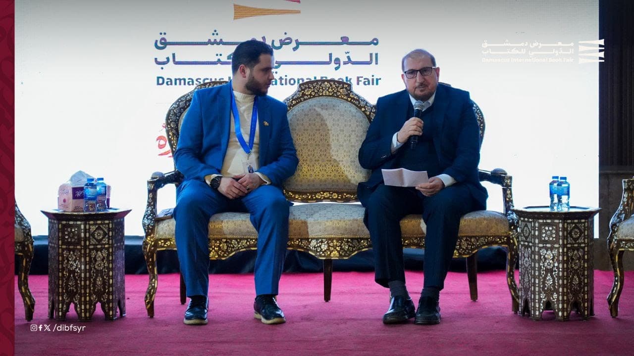لقطات من جولة ومحاضرة الدكتور عبد الكريم في معرض الكتاب