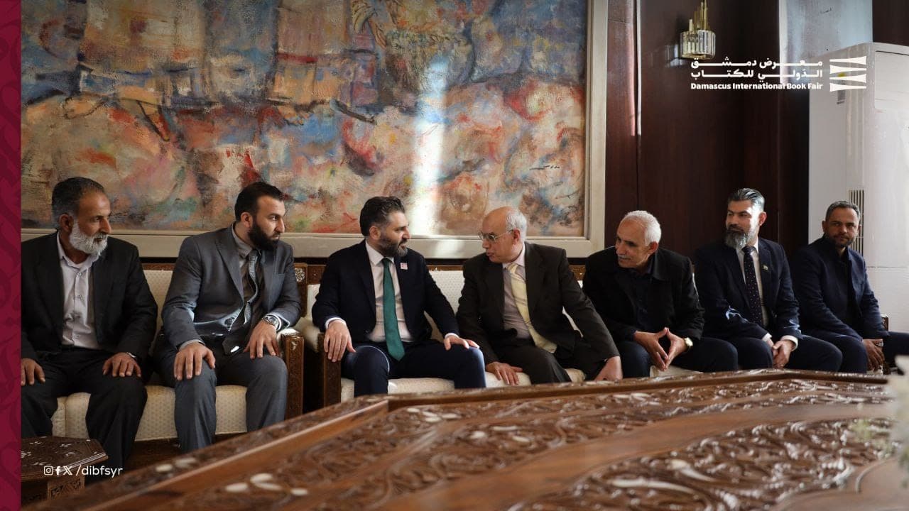 The Minister of Culture meet with a delegation from Quneitra at the book fair.