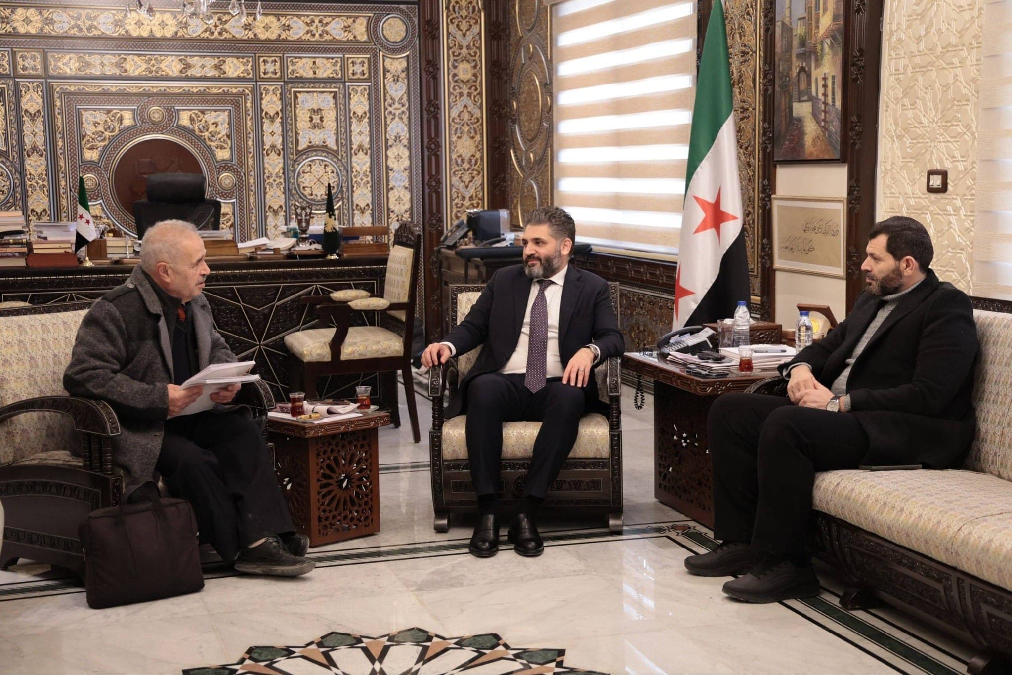 His Excellency the Minister receives the Syrian scientist and inventor, Dr. Adnan Wahoud.