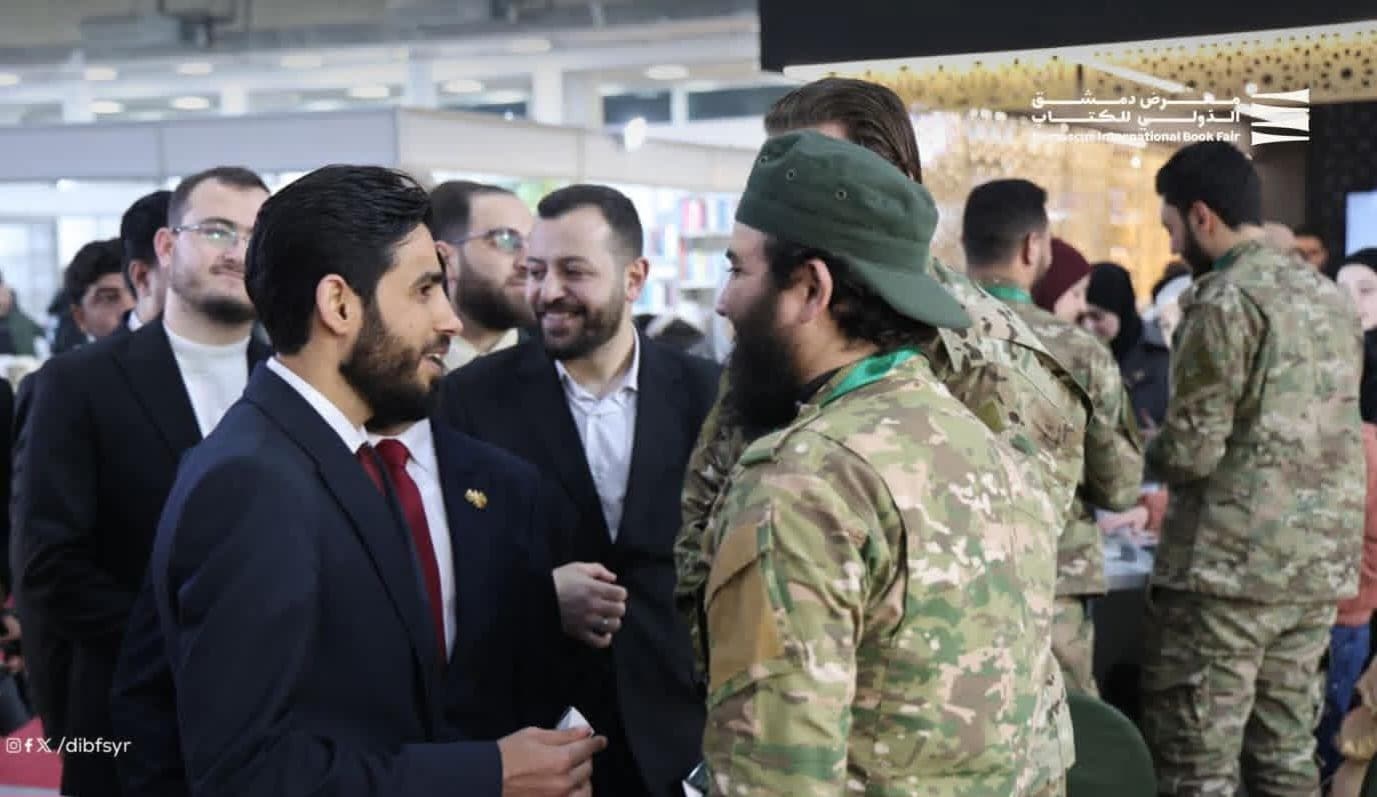 Visiting the Ministry of Defense corner