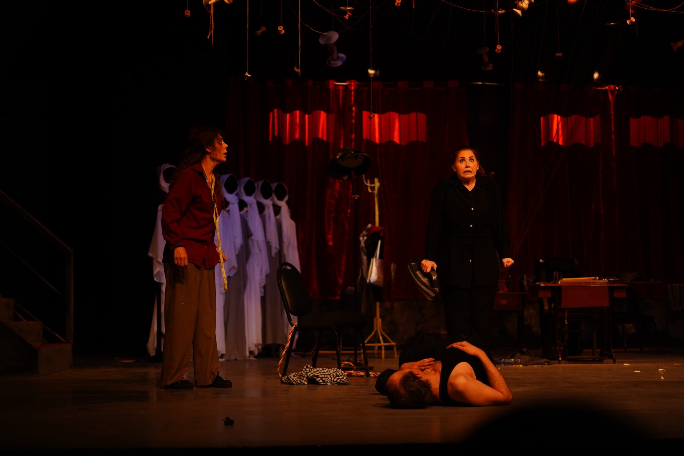 Under the sponsorship of the Ministry of Culture, performances of the play “Rehearsal for Judgment Day” were launched on the stage of the Al-Hamra Theater in Damascus - 1