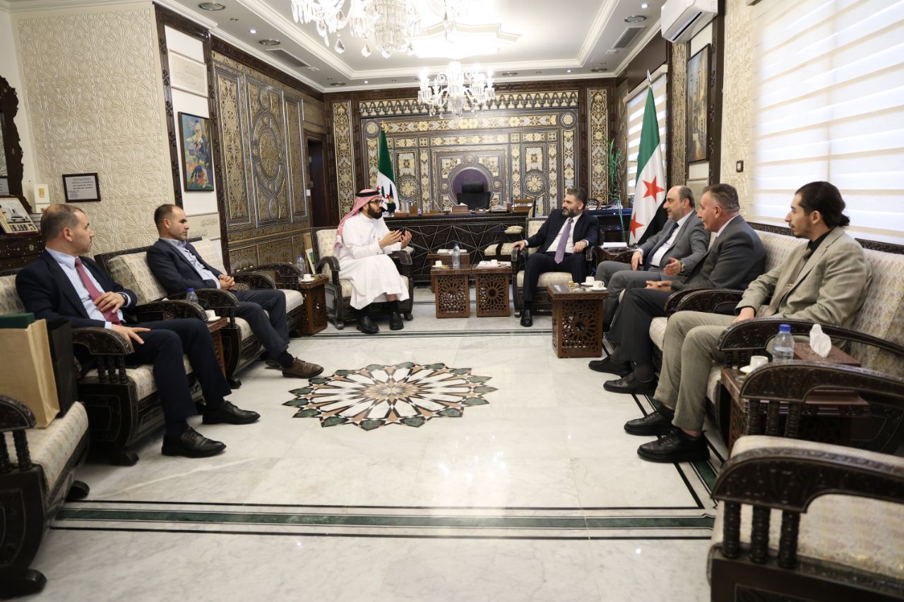 وزير الثقافة يبحث مع وفد شركة سمايا الاستثمارية السعودية إطلاق مشاريع استثمارية ثقافية